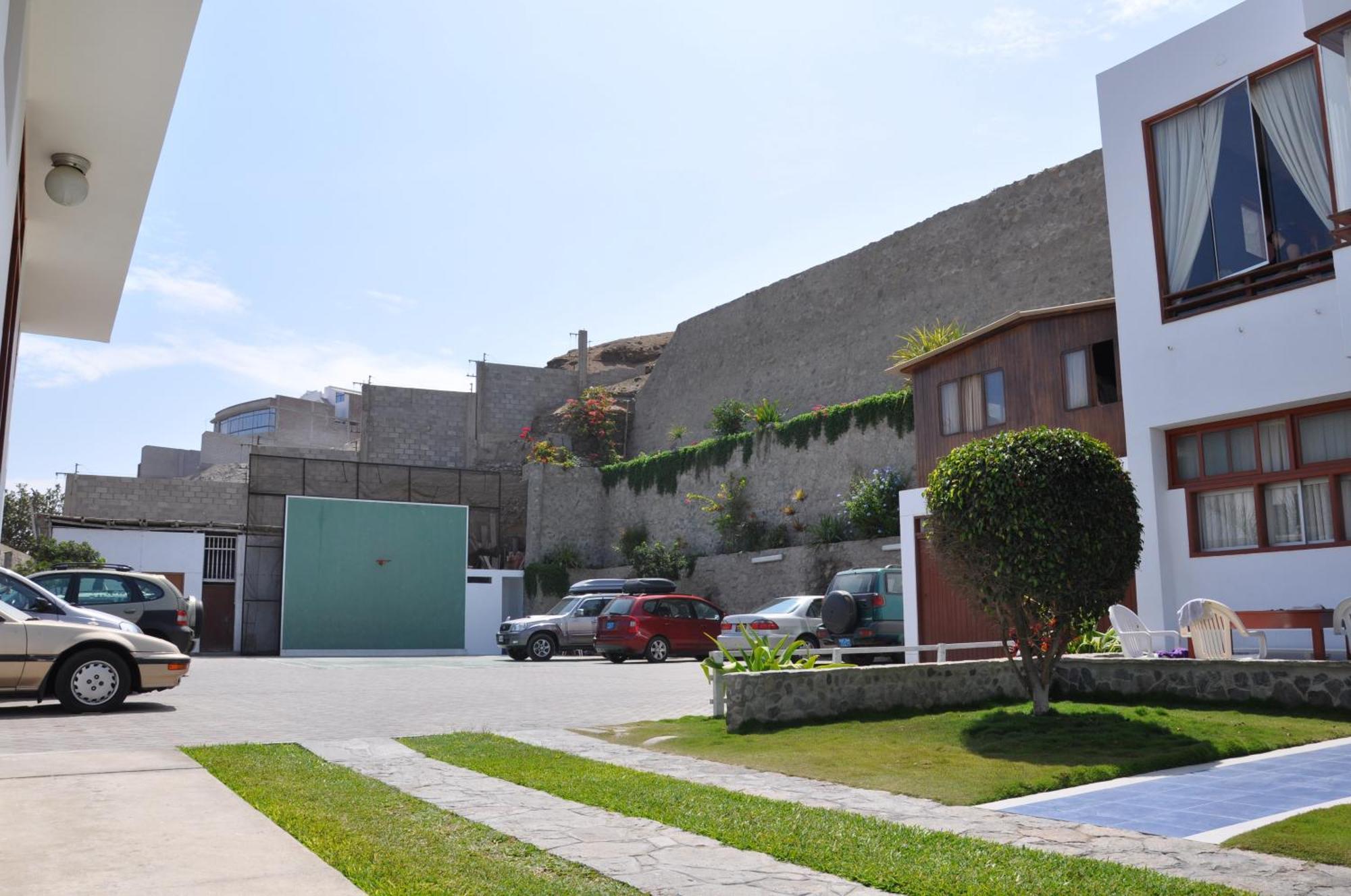 Hotel Bracamonte ฮวนชาโก ภายนอก รูปภาพ