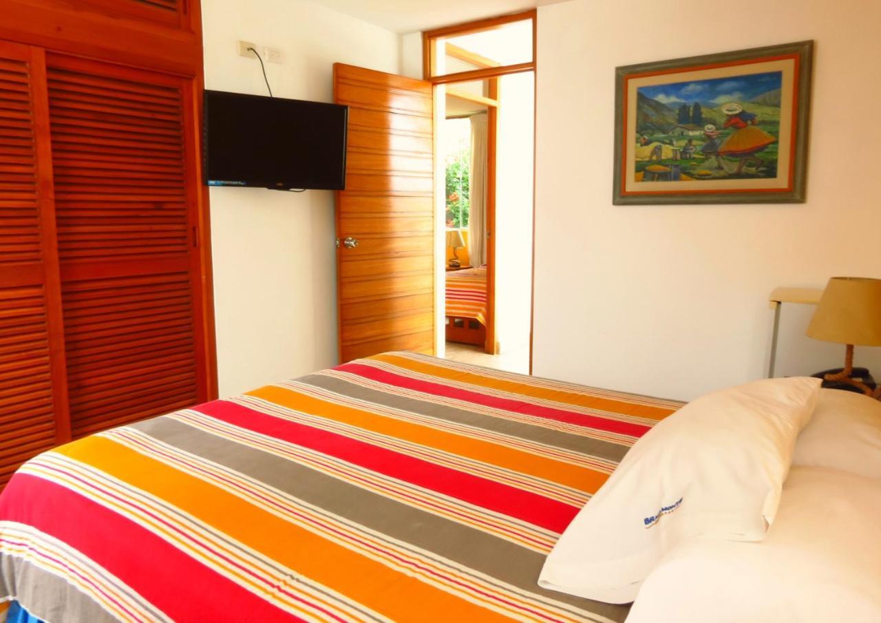 Hotel Bracamonte ฮวนชาโก ภายนอก รูปภาพ