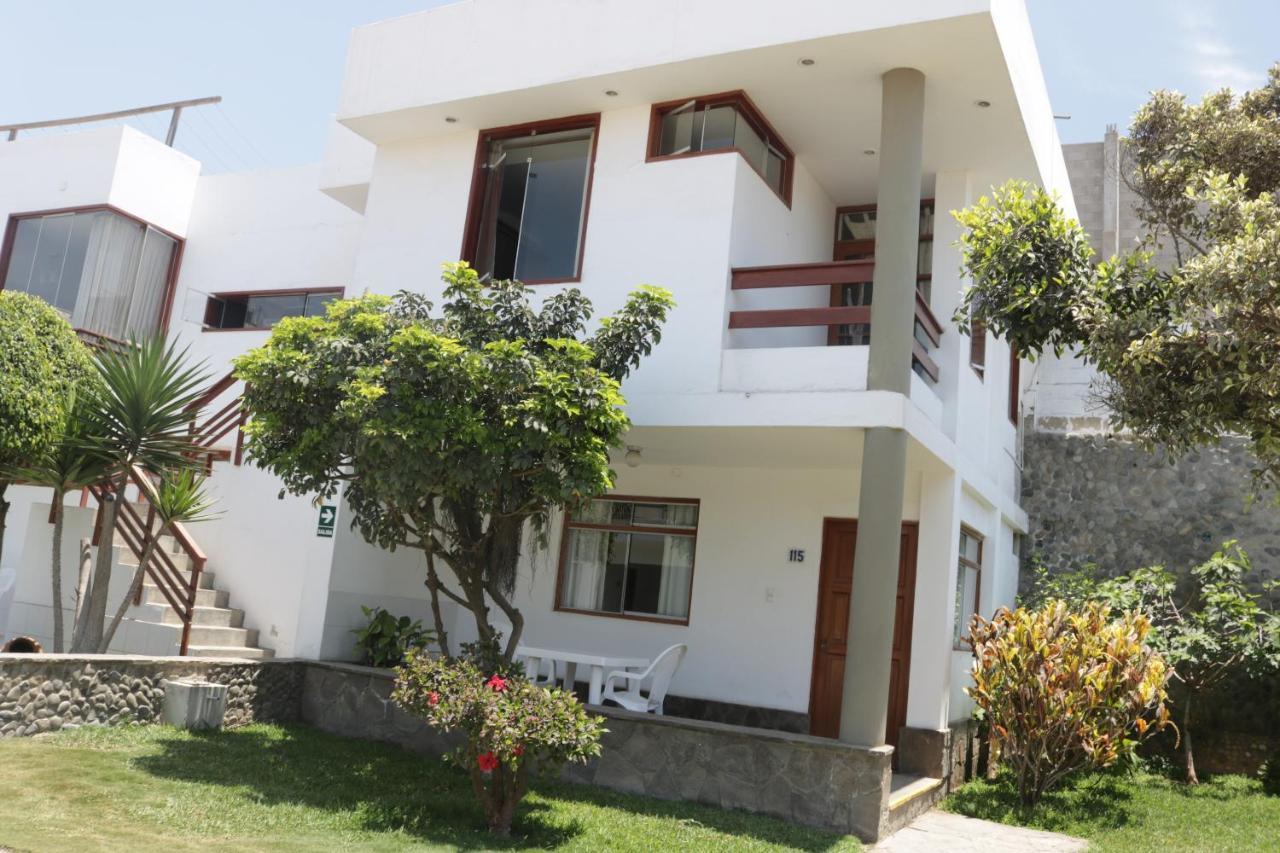 Hotel Bracamonte ฮวนชาโก ภายนอก รูปภาพ